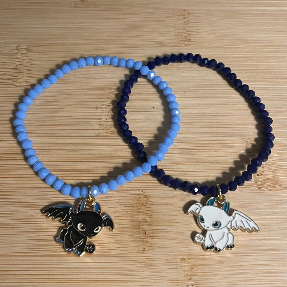 How To Train Your Dragon 2 Piece Toothless & Light Fury Bracelet Set